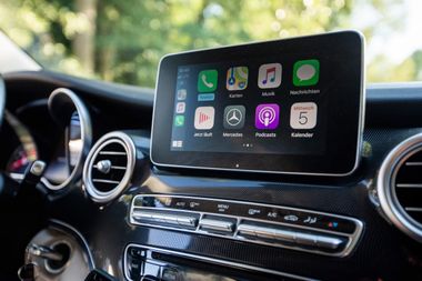 Mercedes Marco Polo Zubehör Shop - 1sternehotel - alles für den Mercedes Marco polo - Apple Carplay & Android Auto für Mercedes V Klasse Audio 20 NTG5 Command Online CarPlay® & Android-Auto für Mercedes-Benz V Klasse, Marco Polo, Marco Polo Horizon inkl. Einbau