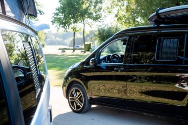 The fresh air set ensures sufficient ventilation in the Mercedes-Benz Marco Polo with kitchenette